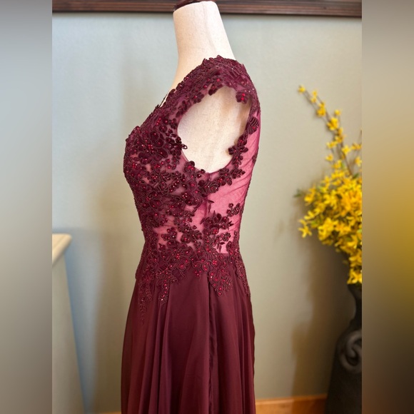 Gorgeous Maroon Prom Dress - Picture 6 of 13